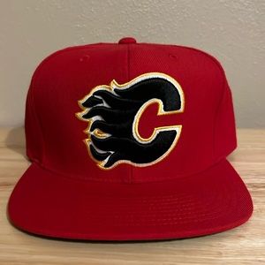 Vintage Mitchell and Ness Calgary Flame snapback hat